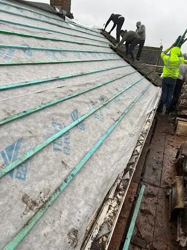 roof replacement in guildford by Rns roofing ltd